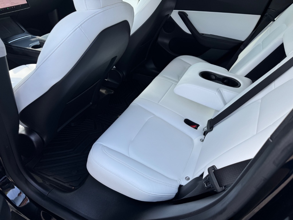 2022 Tesla Model Y Performance - Photo 9